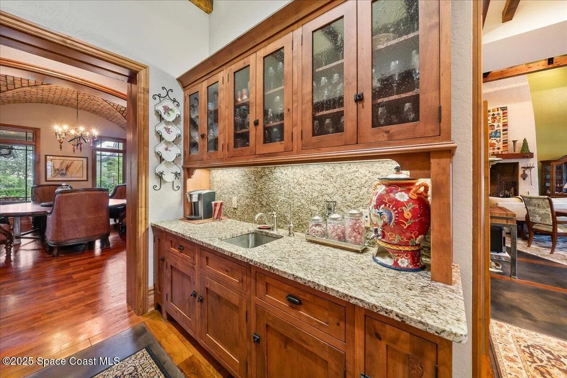 Photo of 586 Wethersfield Place