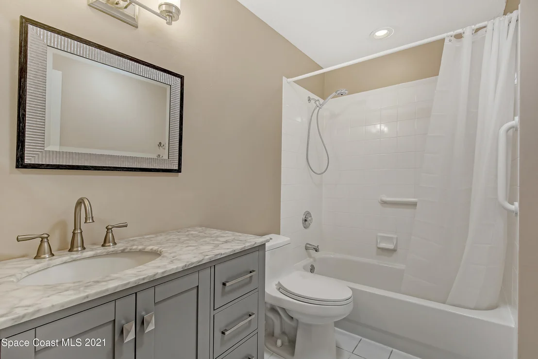Photo of 551 10th Place