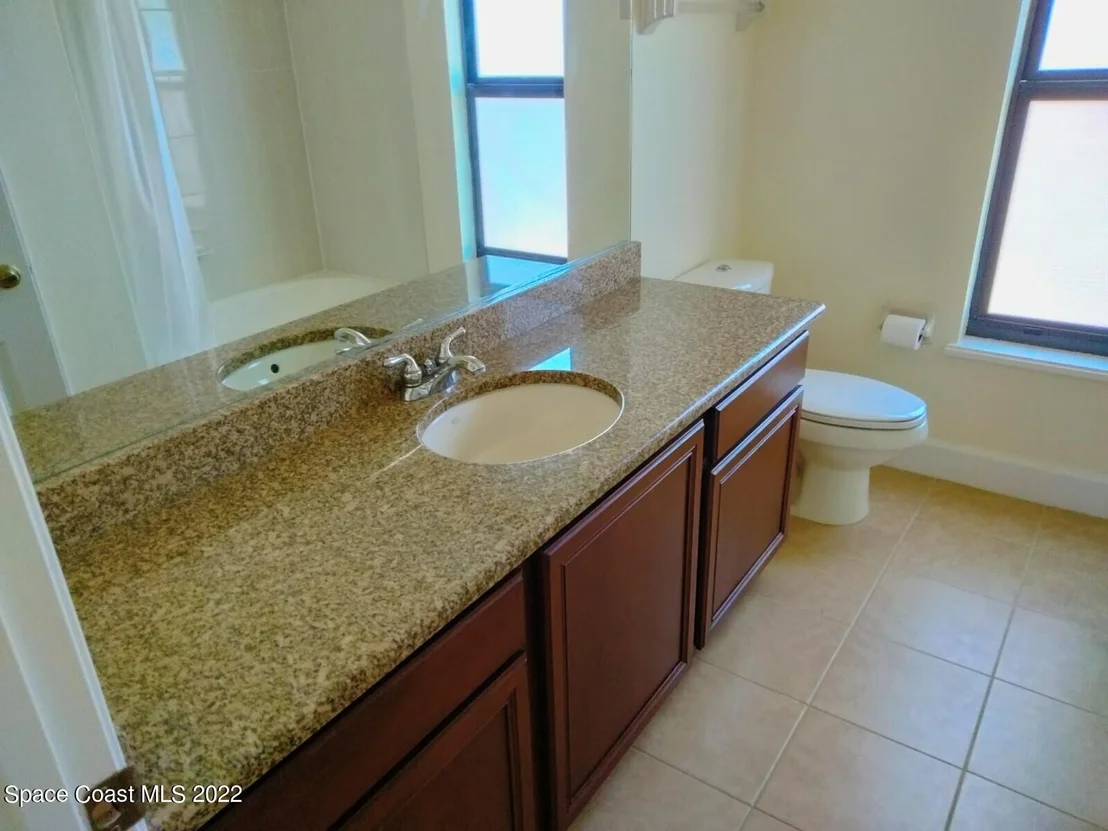 Photo of 1242 United Drive