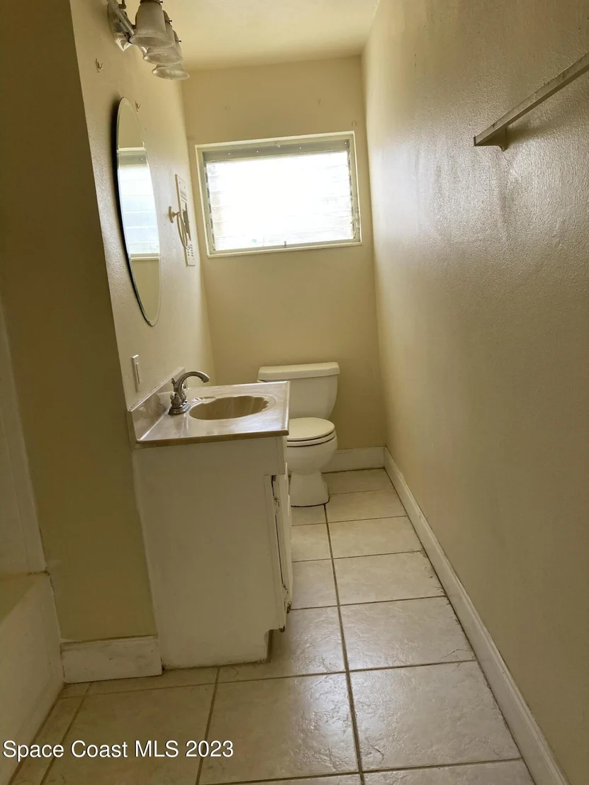 Photo of 2111 Warwick Road