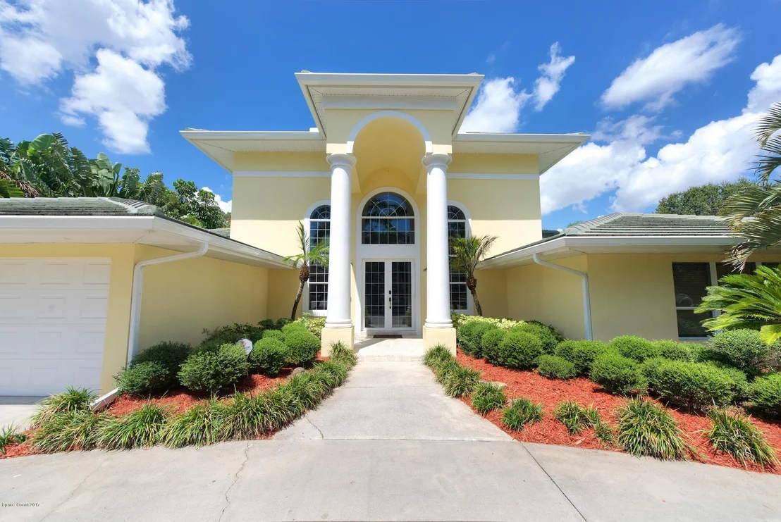 Photo of 1745 Shore View Drive