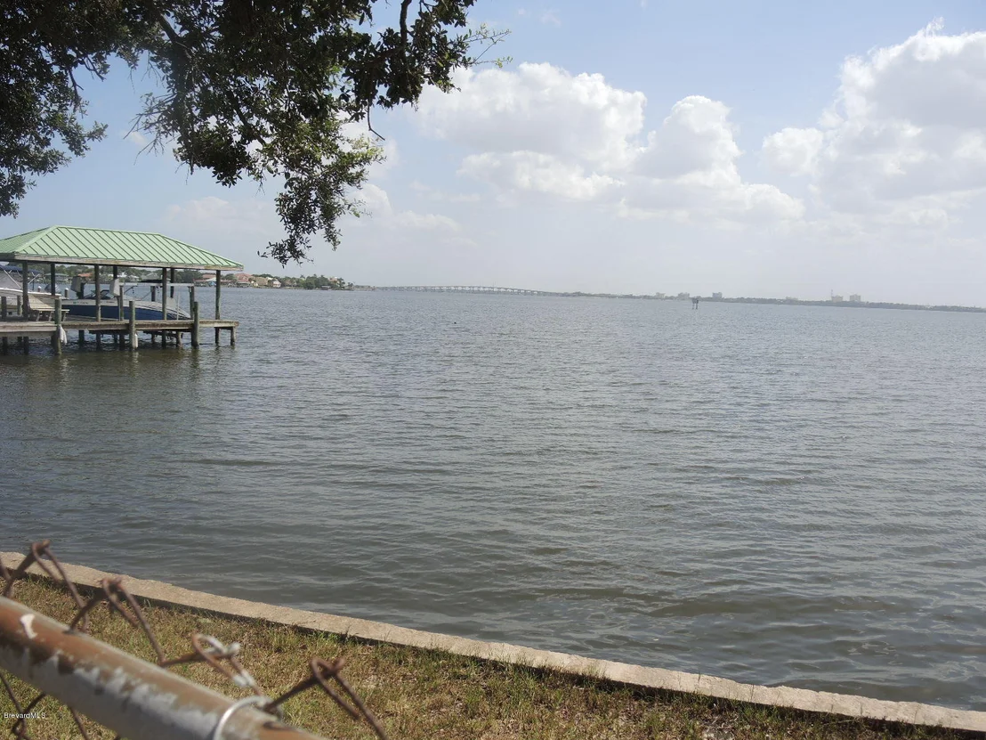 Photo of 6 Shore View Circle