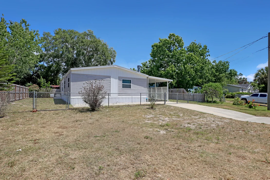 Photo of 376 Robyn Street