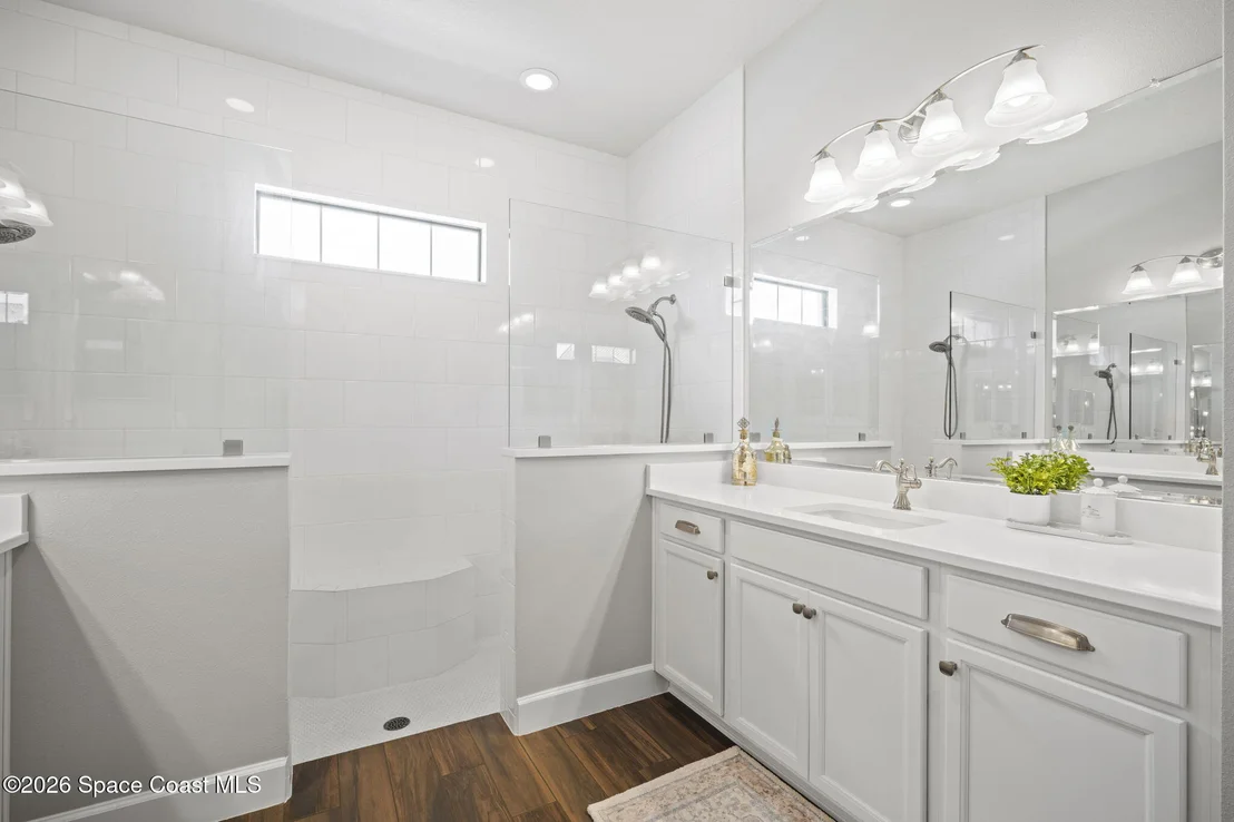 Photo of 8437 Gullen Drive