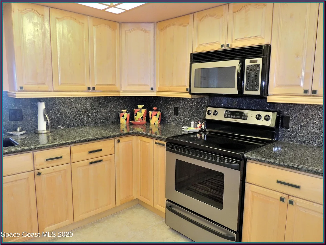 Photo of Unit 2202 at 1750 Commodore Boulevard