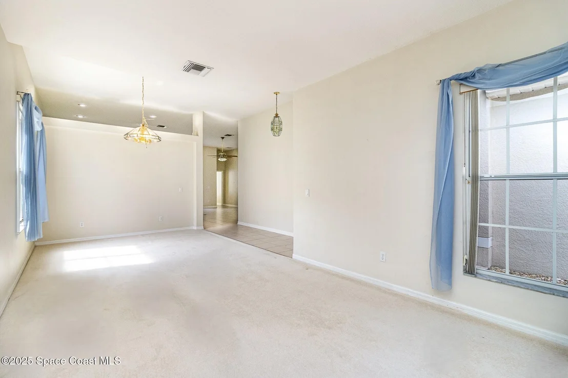 Photo of 927 Wimbledon Drive