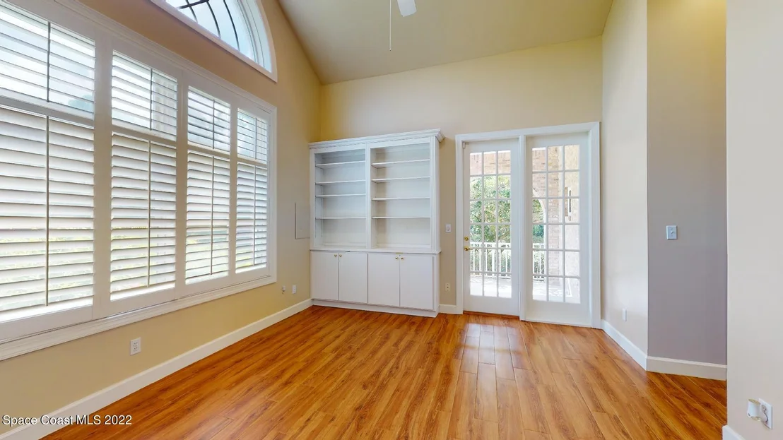 Photo of 3935 Hidden Oaks Lane
