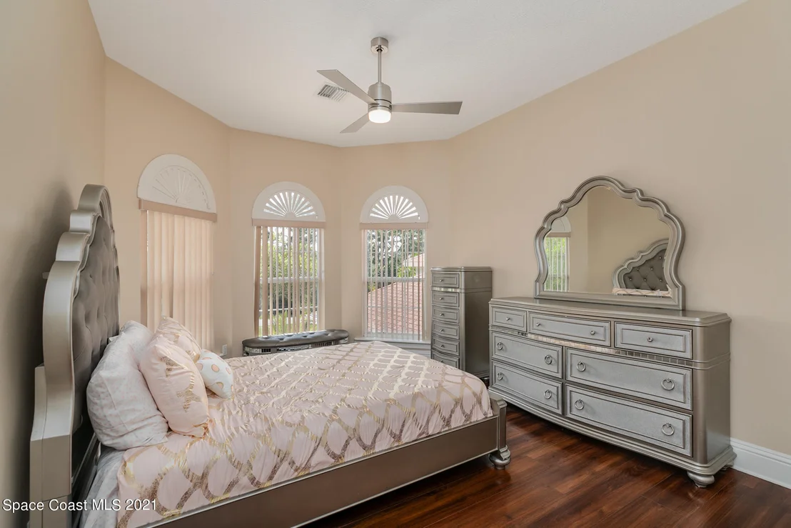 Photo of 3520 Charlton Place