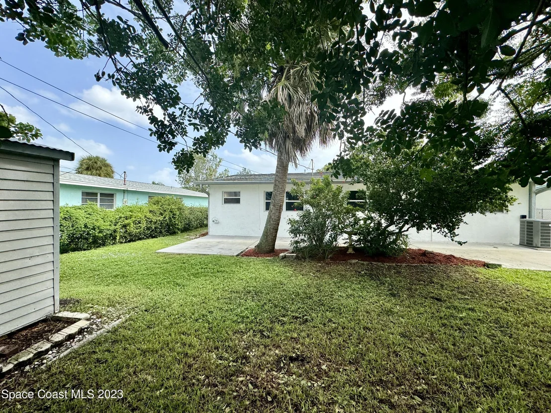 Photo of 696 Teak Drive