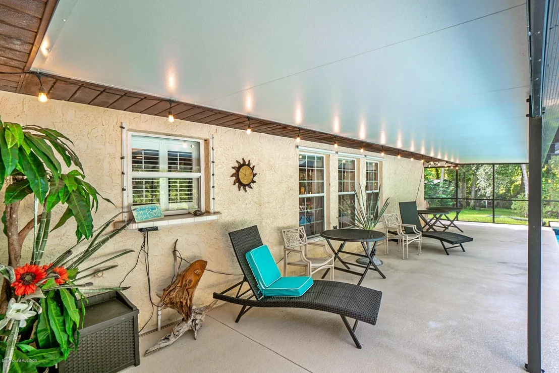 Photo of 1255 Friday Road