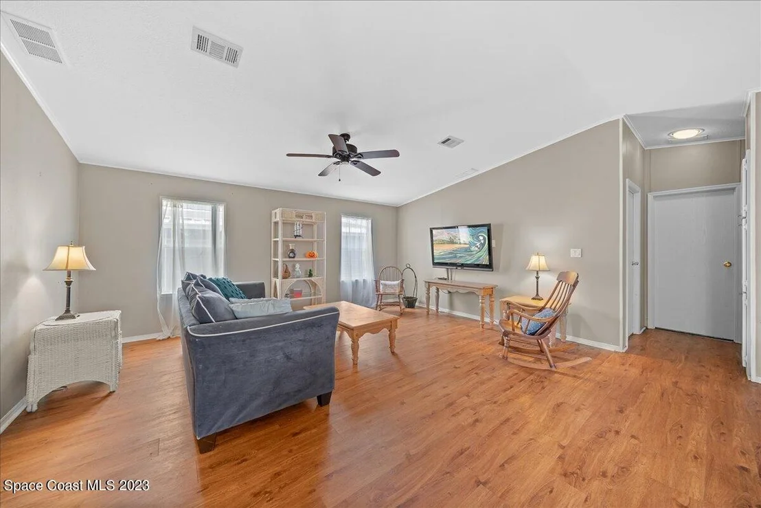Photo of 3904 Silk Oak Place
