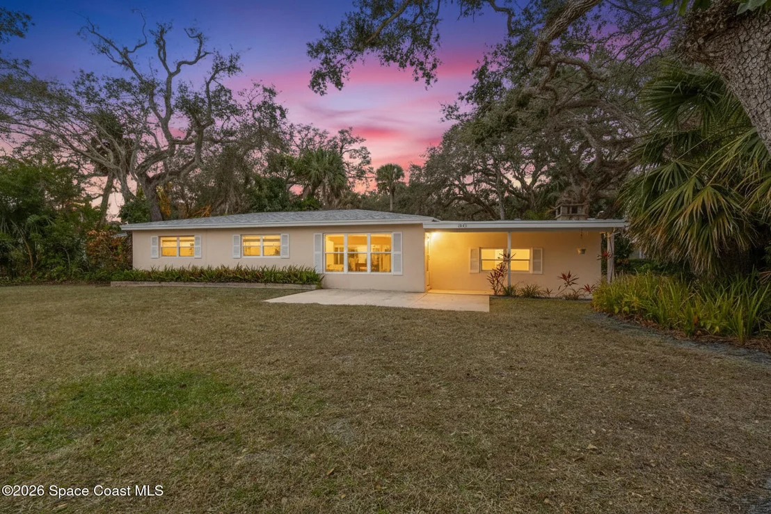 Photo of 3835 Mockingbird Drive