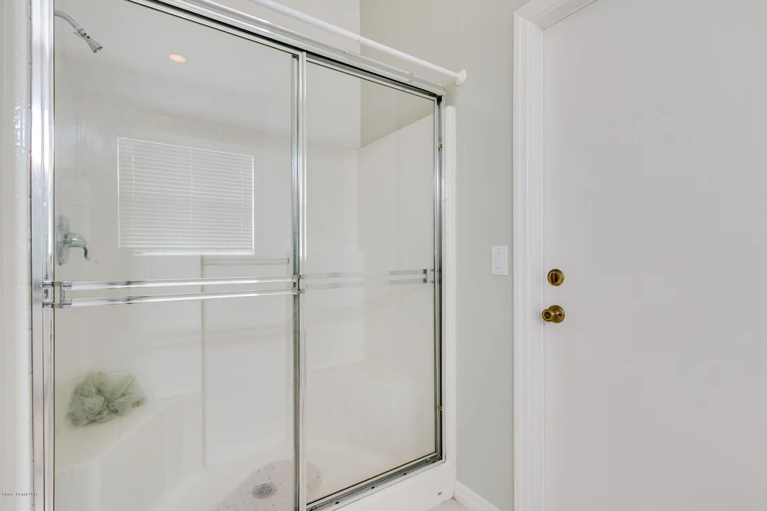 Photo of 899 Lyons Circle NW