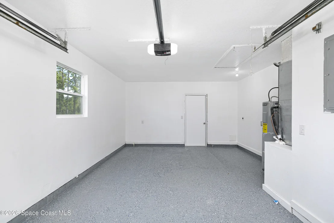 Photo of 710 Airoso Road SE