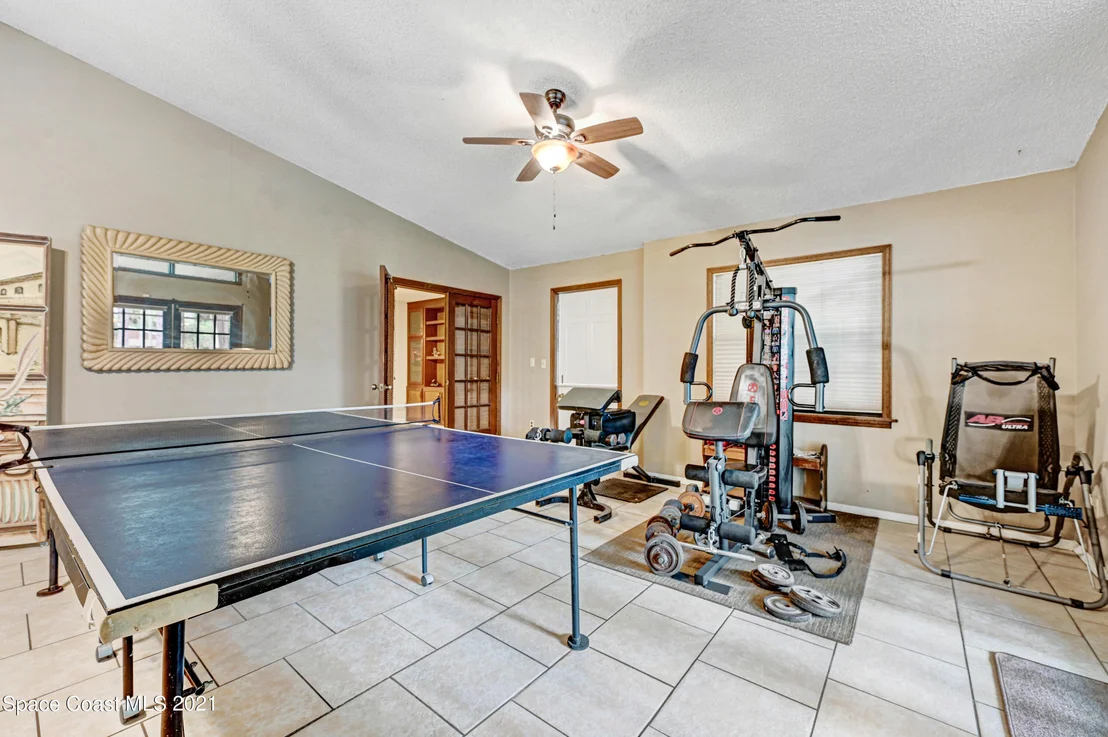 Photo of 2533 Meadow Lane
