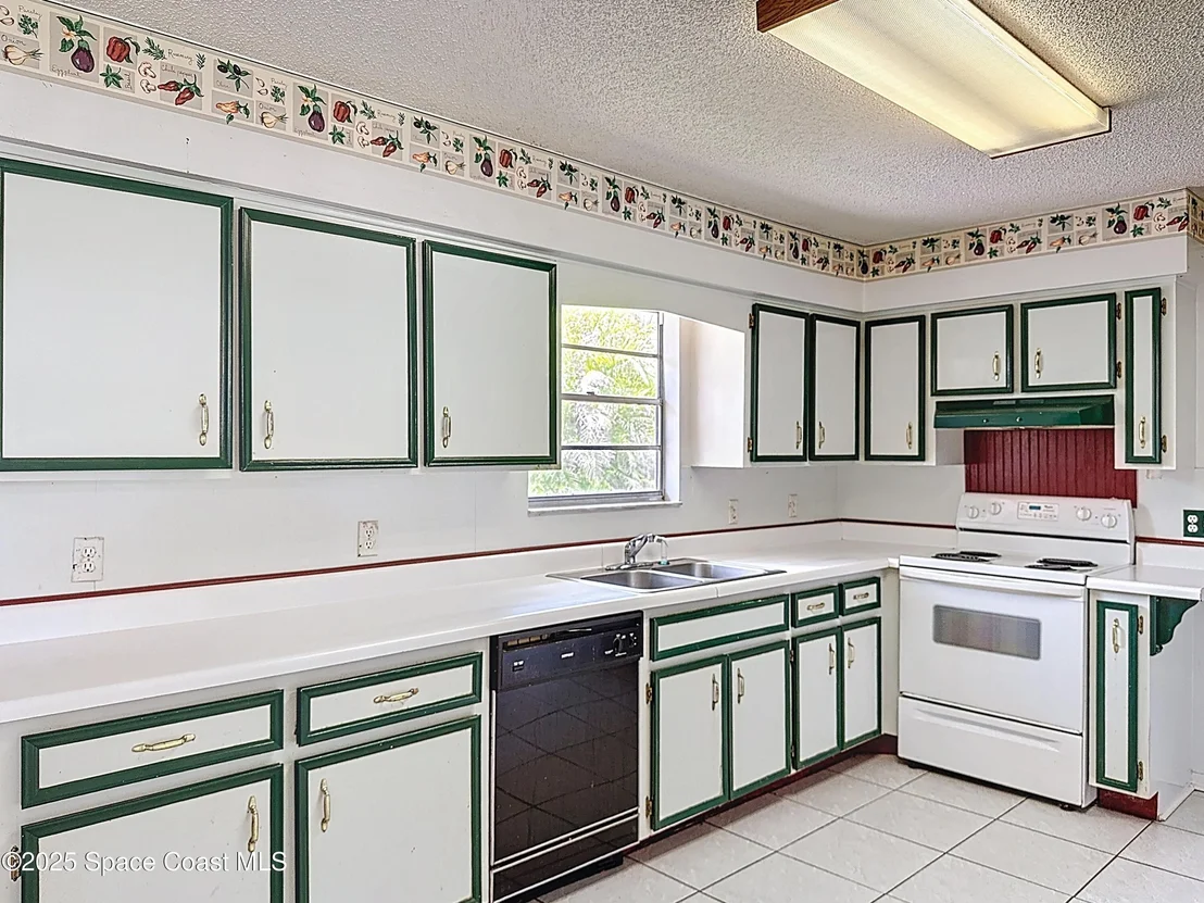 Photo of 4865 Bridge Road