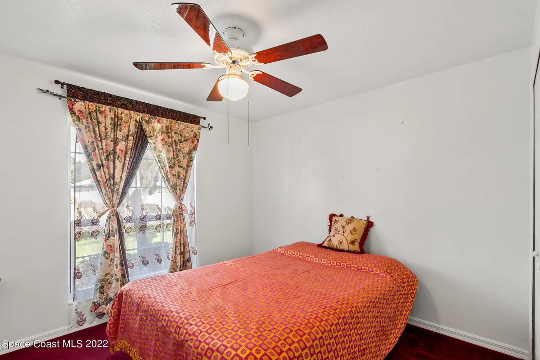 Photo of 2396 Addington Circle