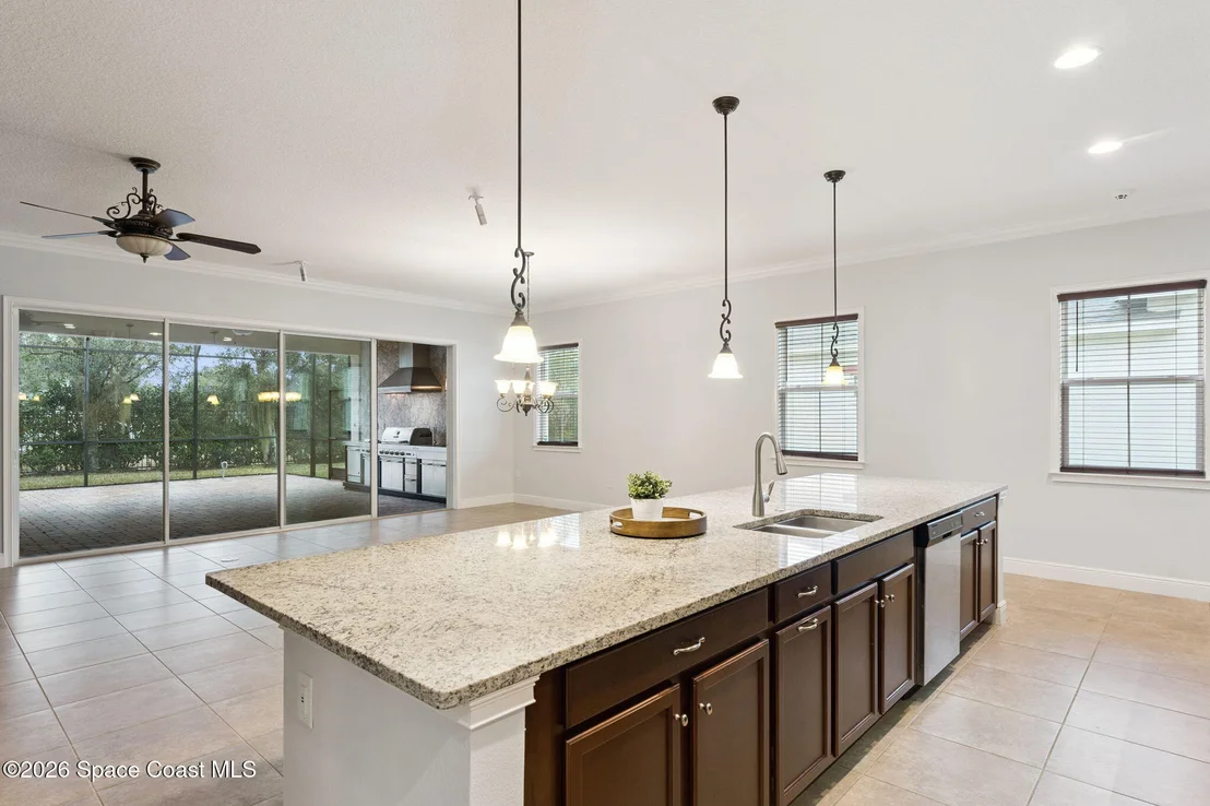 Photo of 5043 Vantage Court