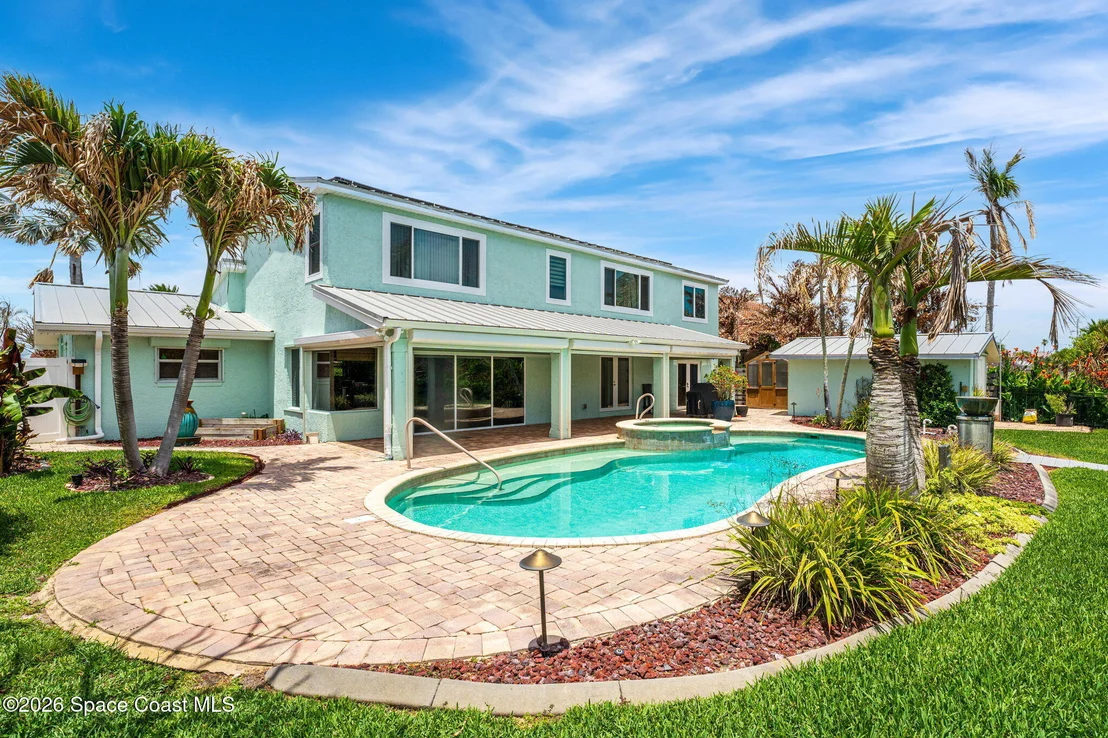 Photo of 310 Kent Drive