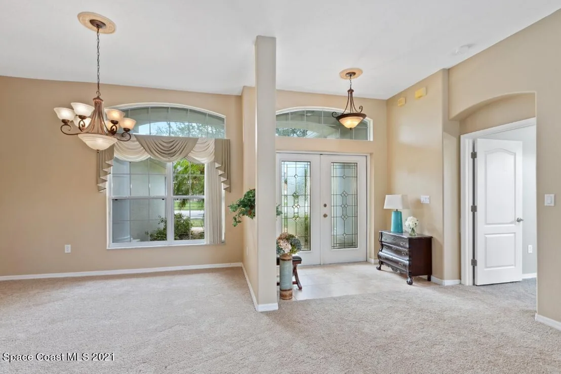 Photo of 4648 Alamanda Drive