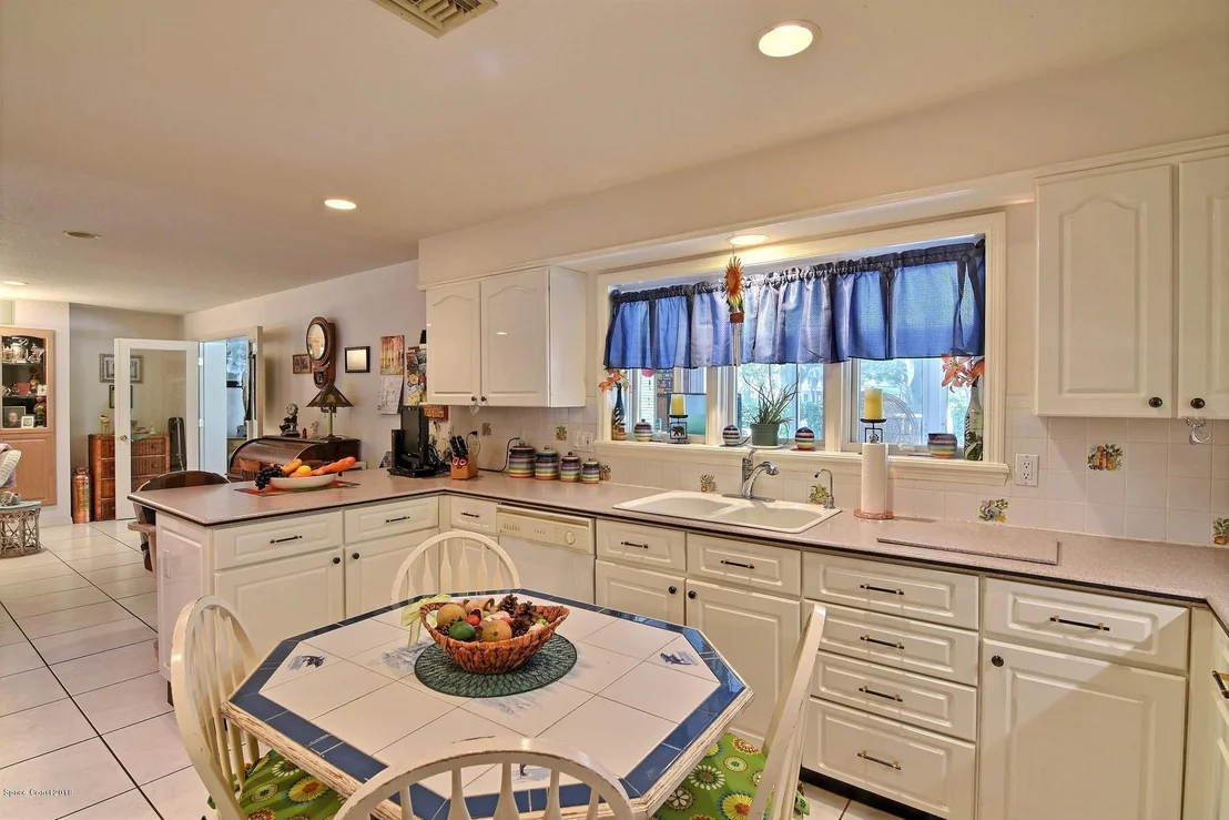Photo of 3007 Golfview Drive