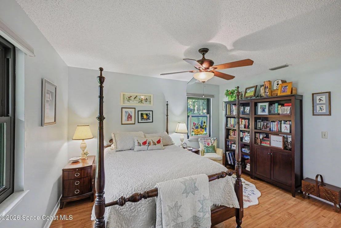 Photo of 1810 Whispering Oaks Circle