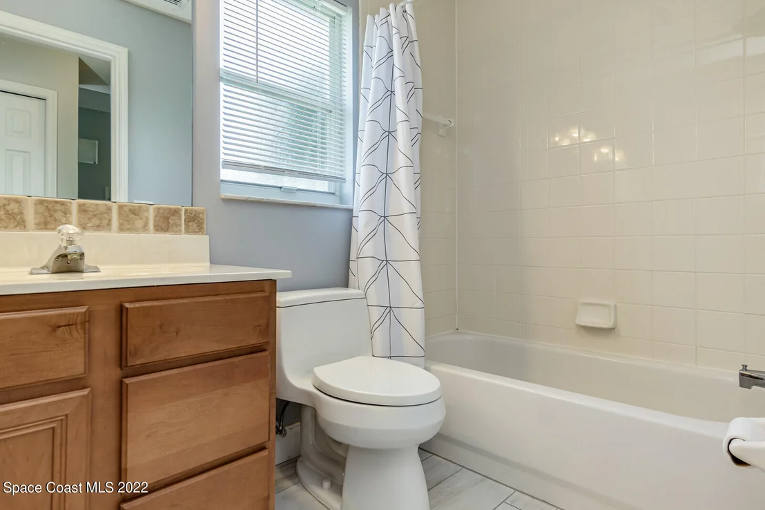Photo of 2732 Englewood Drive