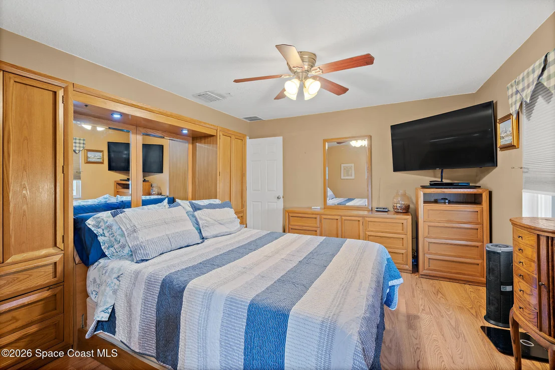 Photo of 1497 Hendren Drive