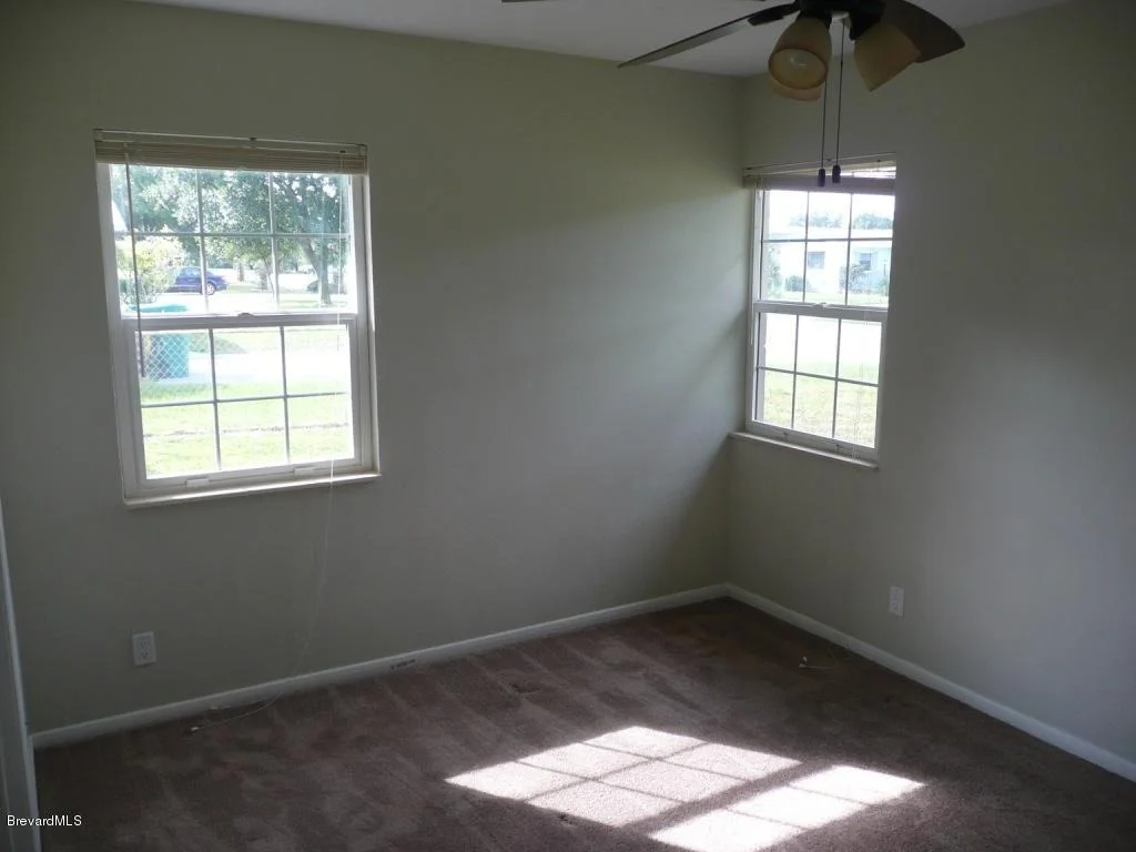 Photo of 1309 W Sun Circle
