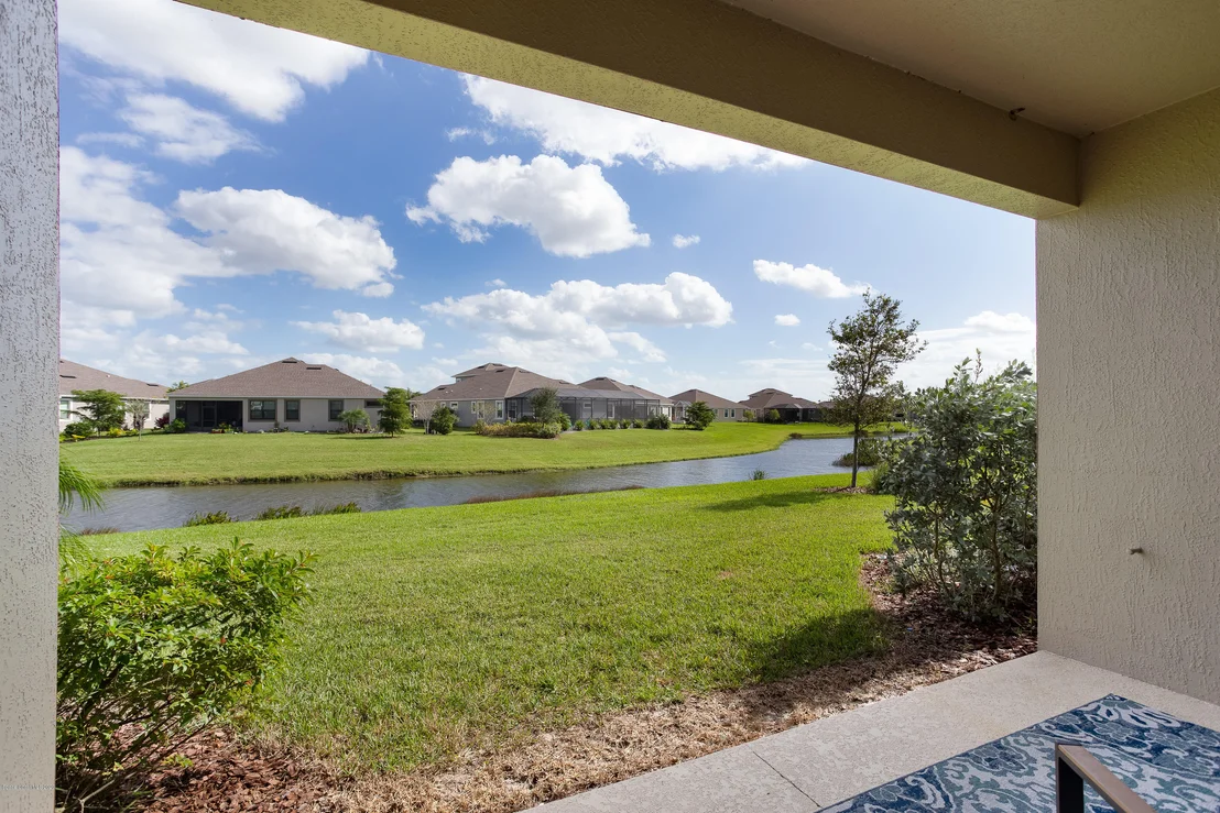 Photo of 7447 Bluemink Lane