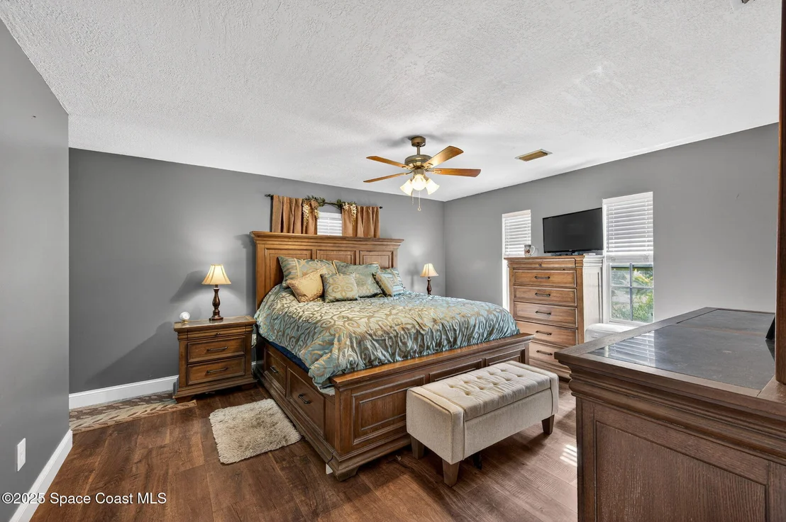 Photo of 4100 Lakemont Road