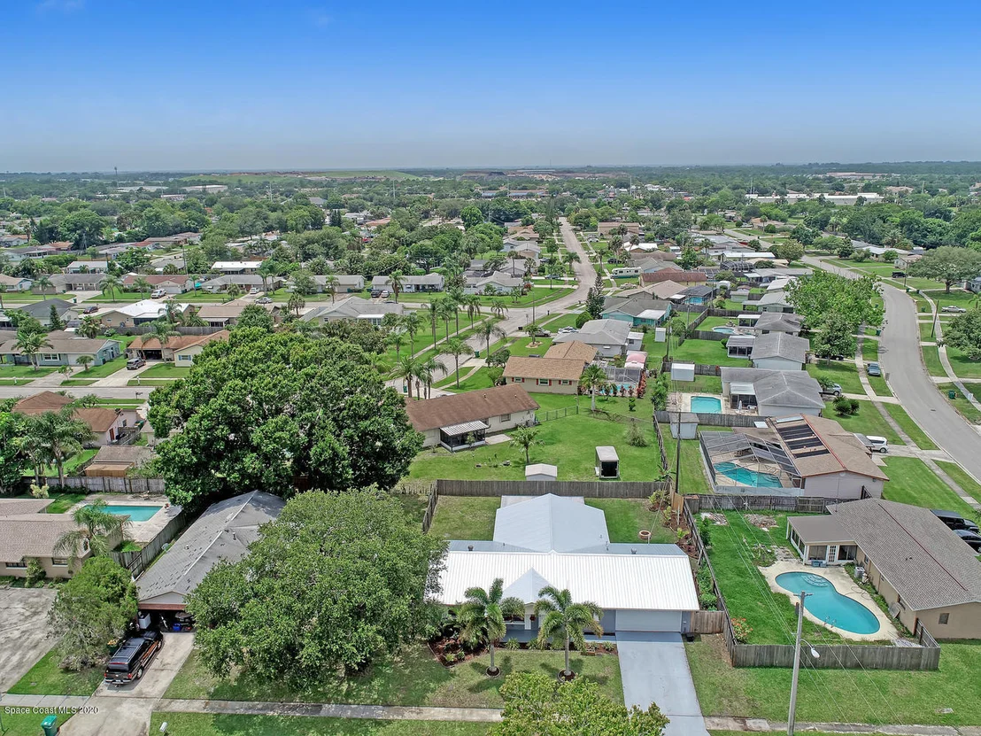 Photo of 656 Dijon Drive