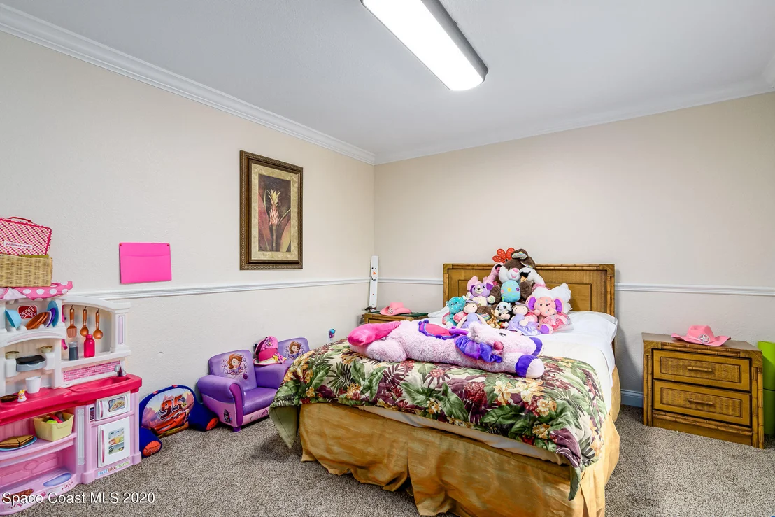 Photo of 4085 Lake Washington Road