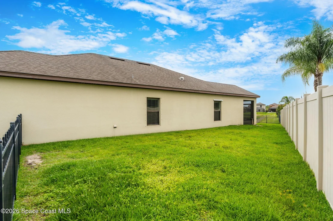 Photo of 869 Fiddleleaf Circle