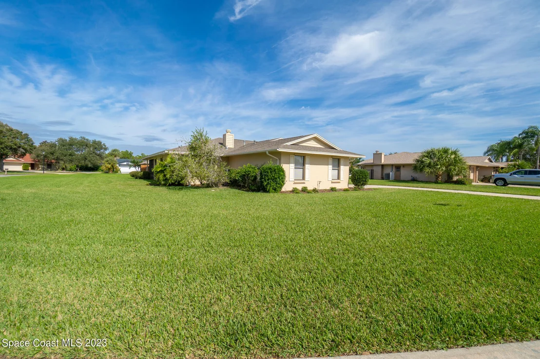 Photo of 1340 Bonaventure Drive