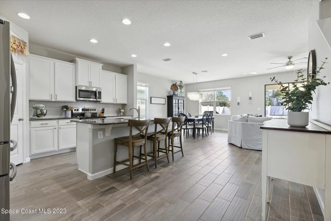 Photo of 1305 Fuji Drive