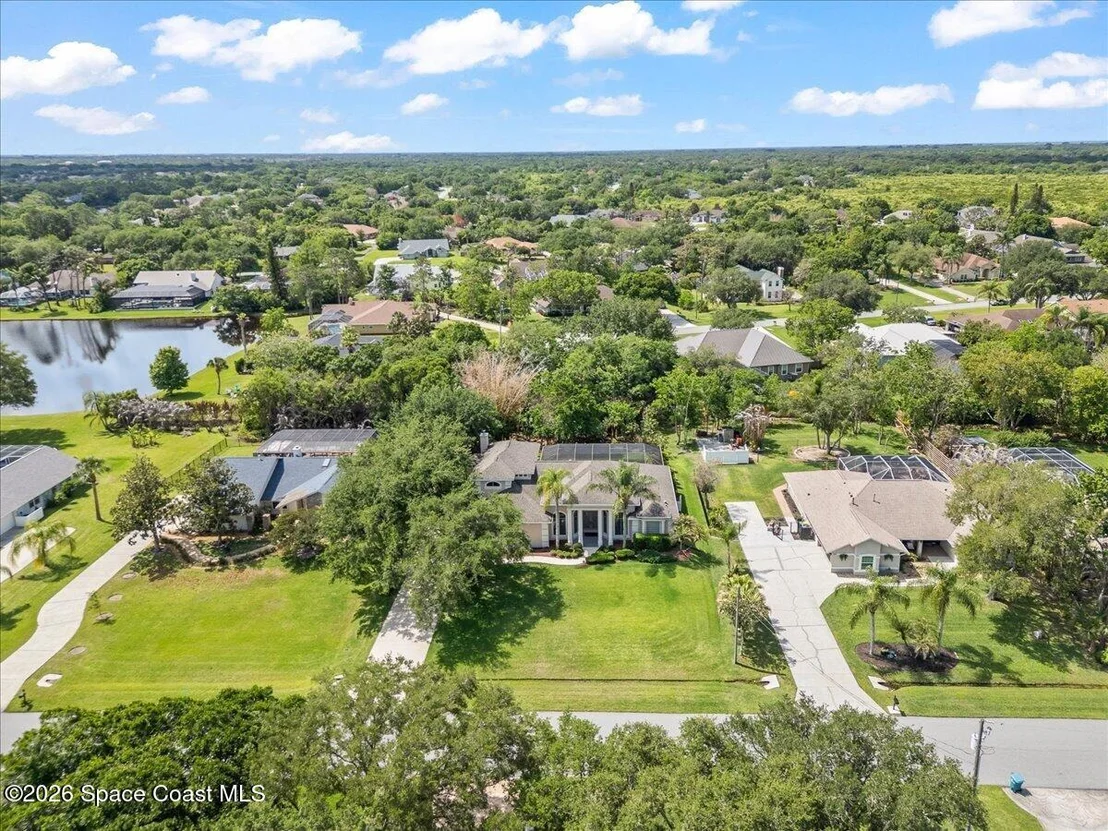 Photo of 4693 Canard Road