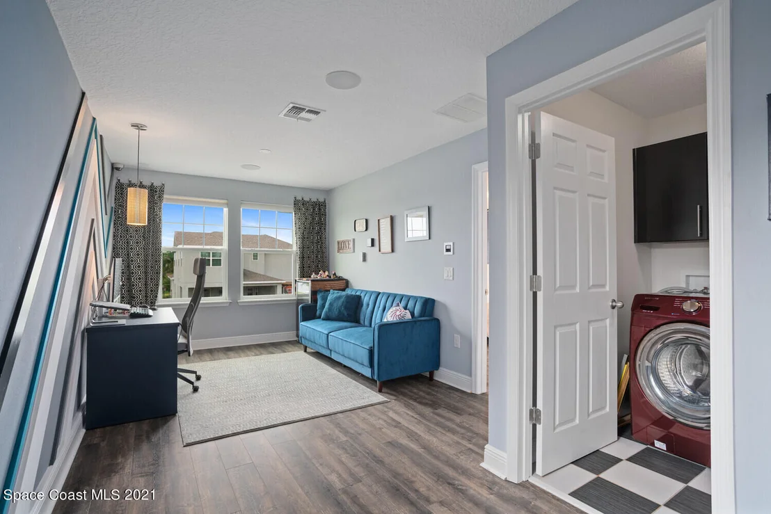 Photo of 10750 Reams Road