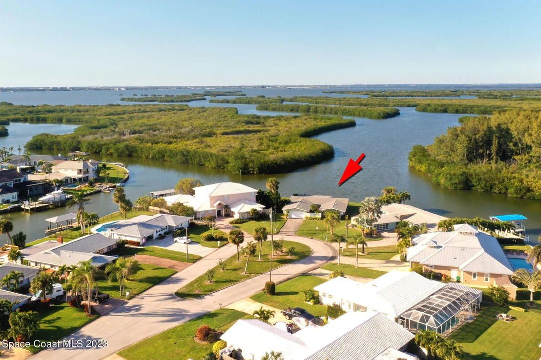 Photo of 60 Crystal River Drive