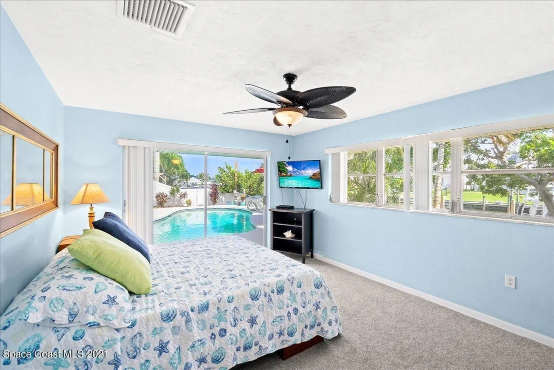 Photo of 458 Sandpiper Drive