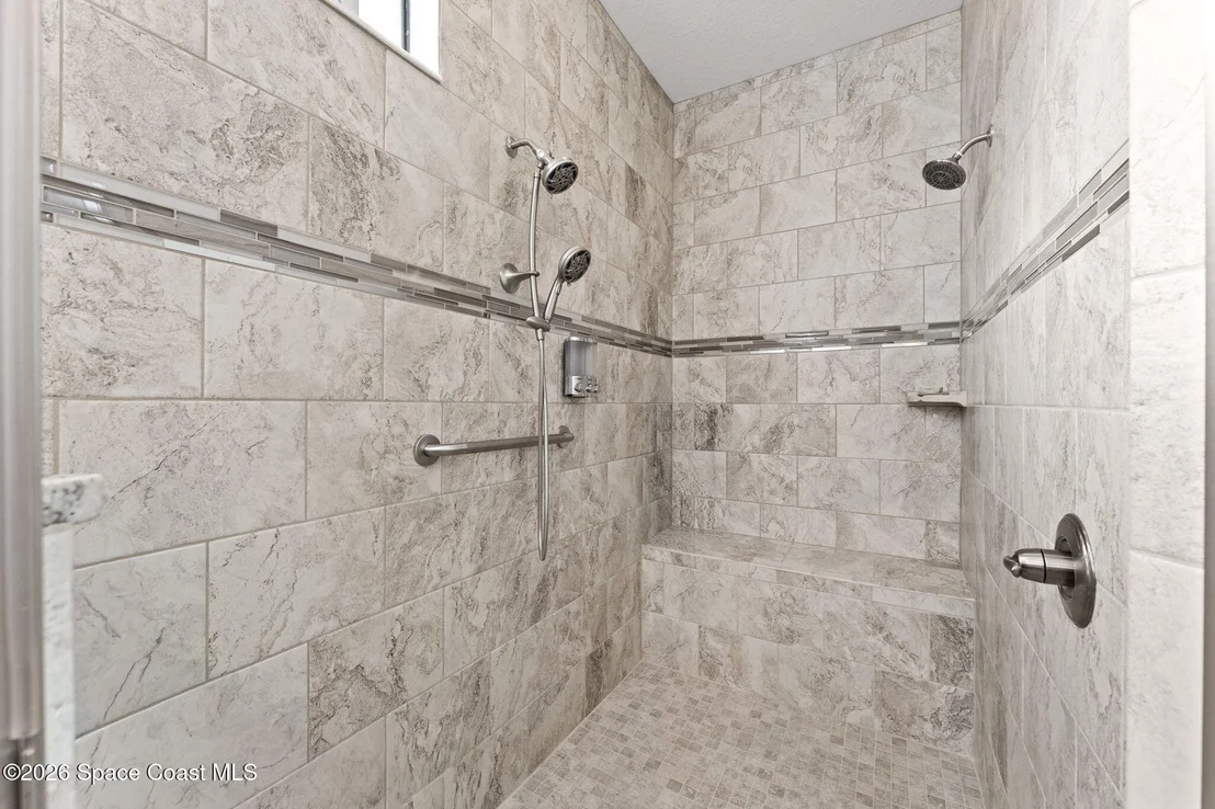 Photo of 3380 Caviston Way