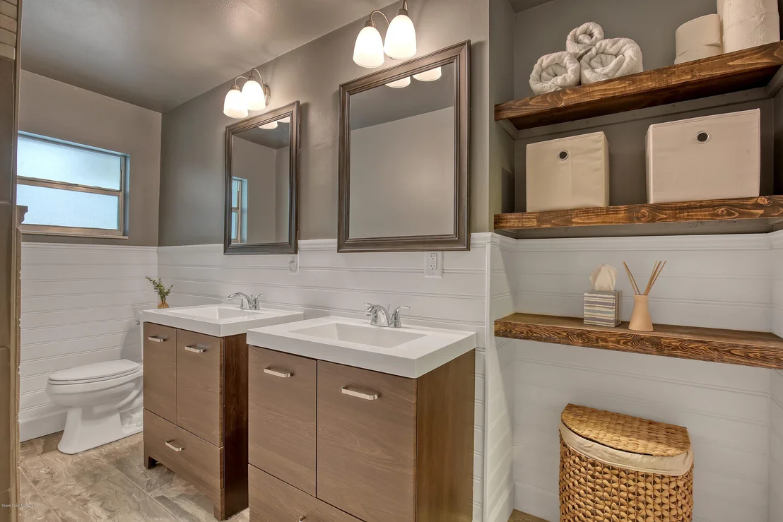 Photo of 2196 Colony Drive