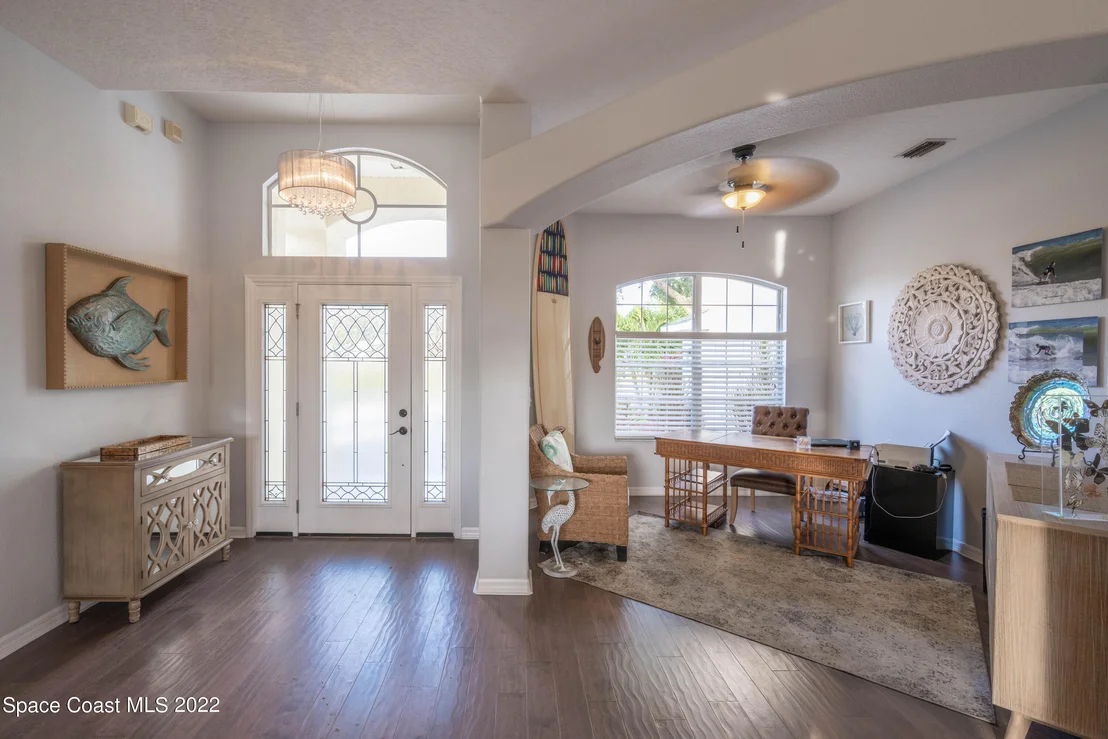 Photo of 6013 Newbury Circle