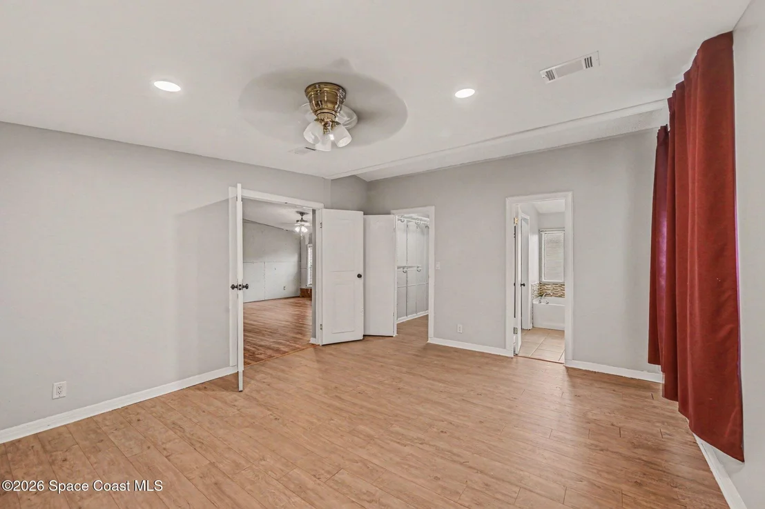 Photo of 4737 Cambridge Drive