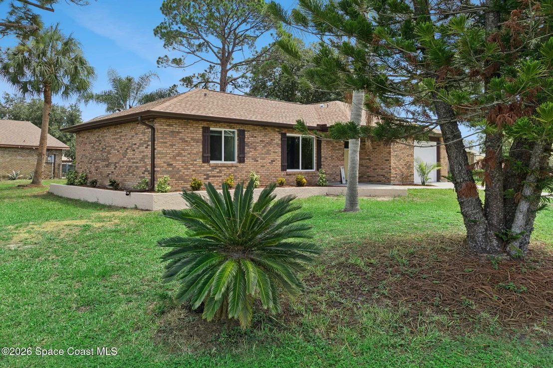 Photo of 771 Boc Circle NW
