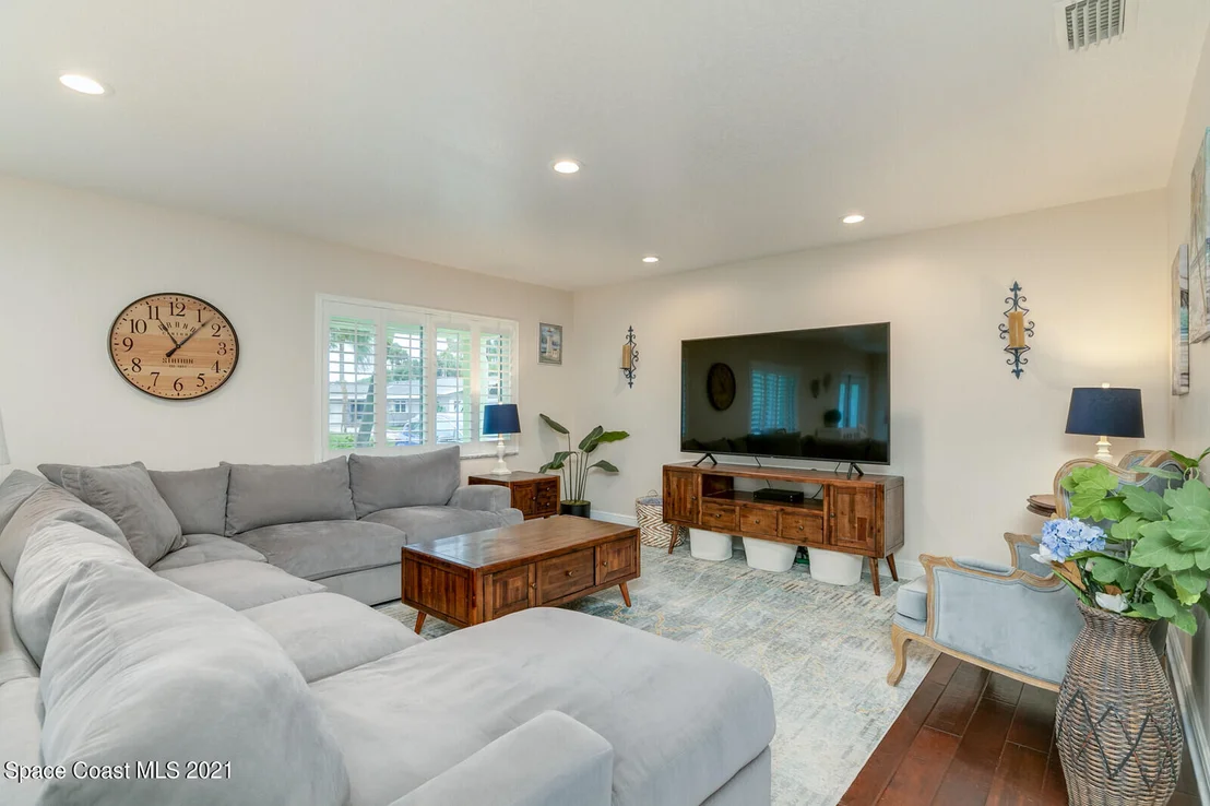 Photo of 312 10th Terrace