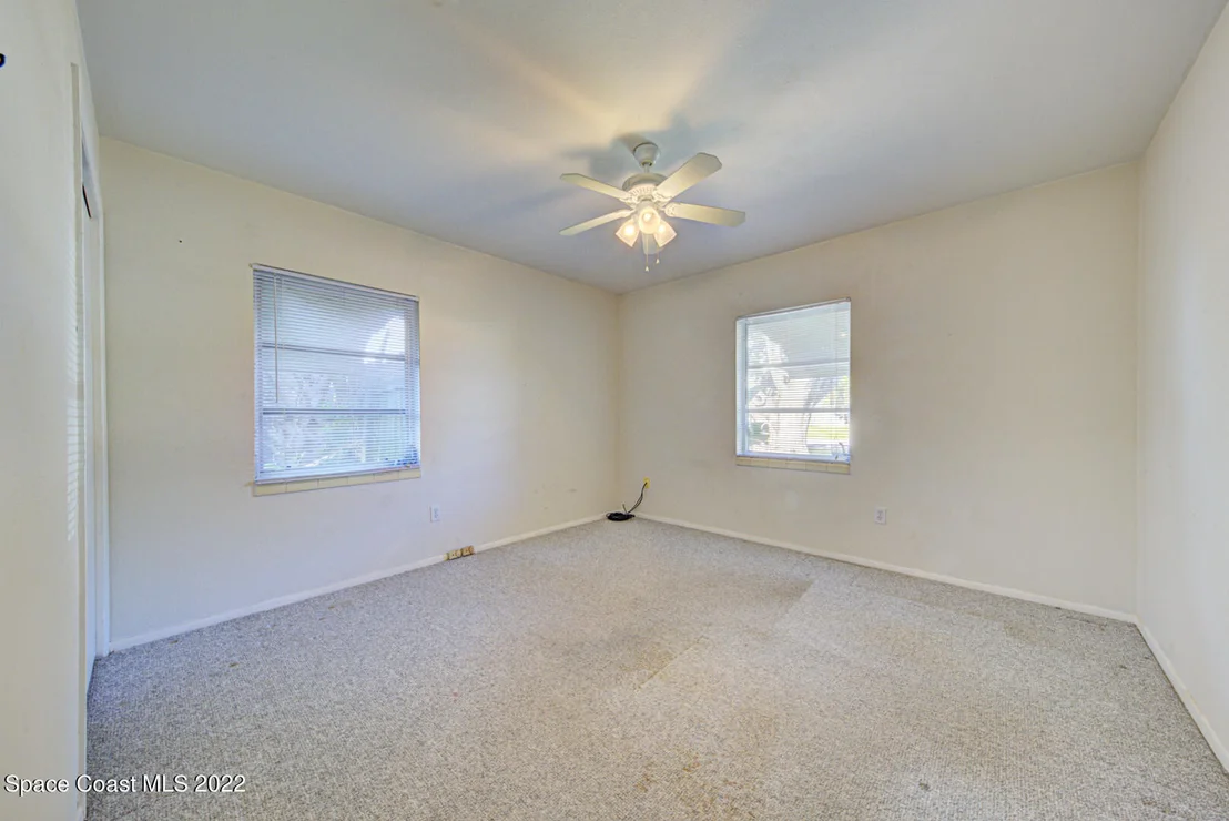 Photo of 325 Orchid Boulevard