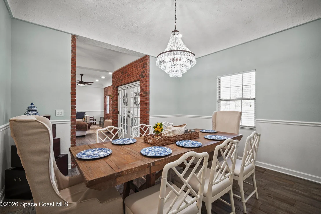 Photo of 572 Lake Ashley Circle