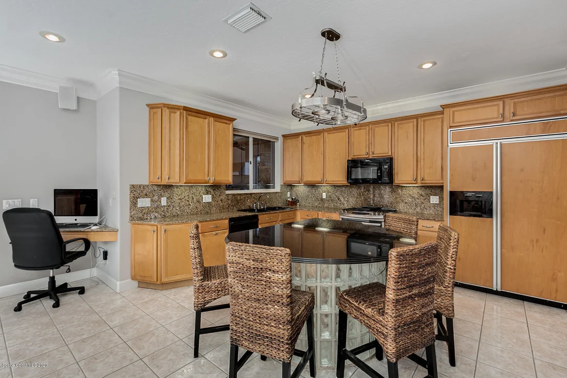 Photo of 5905 Newbury Circle