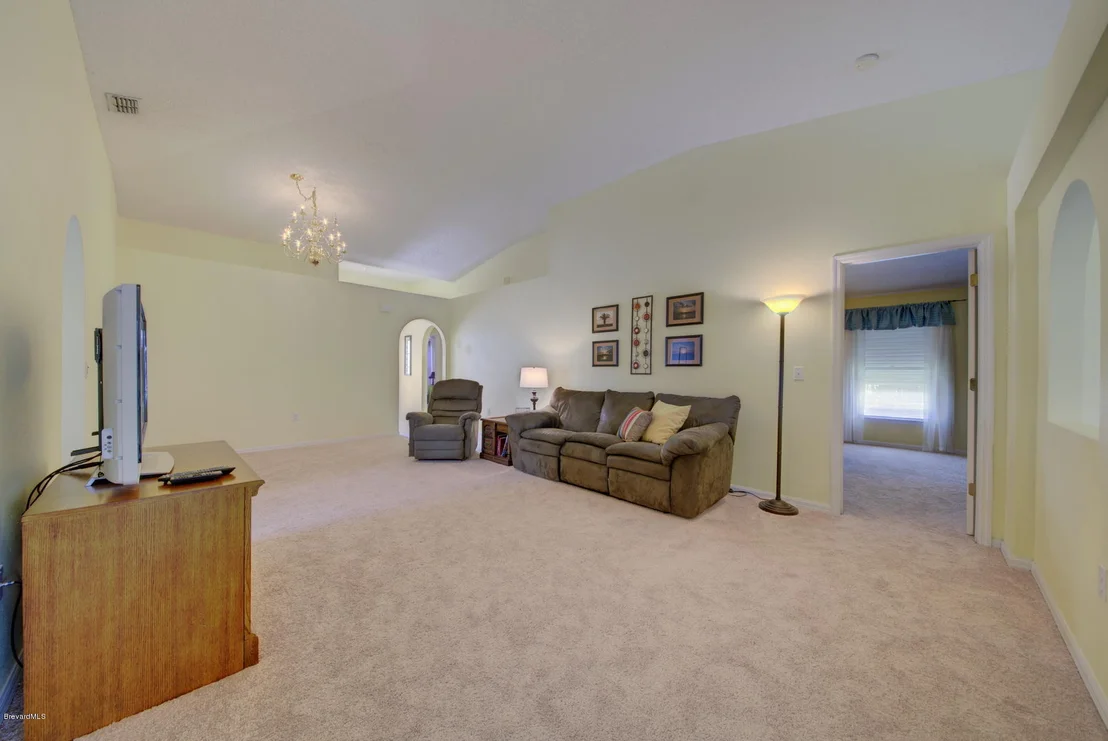 Photo of 8504 Ivanhoe Drive